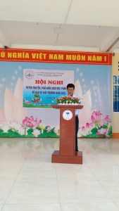 Ông Đặng Thành Nam, Phó trưởng Phòng GDĐT phát biểu khai mạc hội nghị